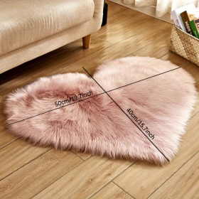 1pc Heart-Shaped Faux Sheepskin Area Rug - Soft and Plush Carpet for Home, Bedroom, Nursery, and Kid's Room - Perfect for Home Decor and Comfort (Color: Pink, size: 15.75*19.69inch)